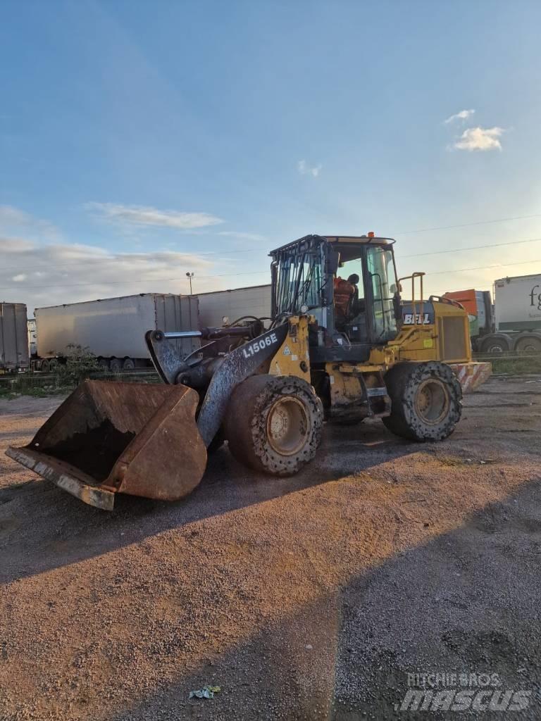Bell L 1506 E Gumikerekes homlokrakodók