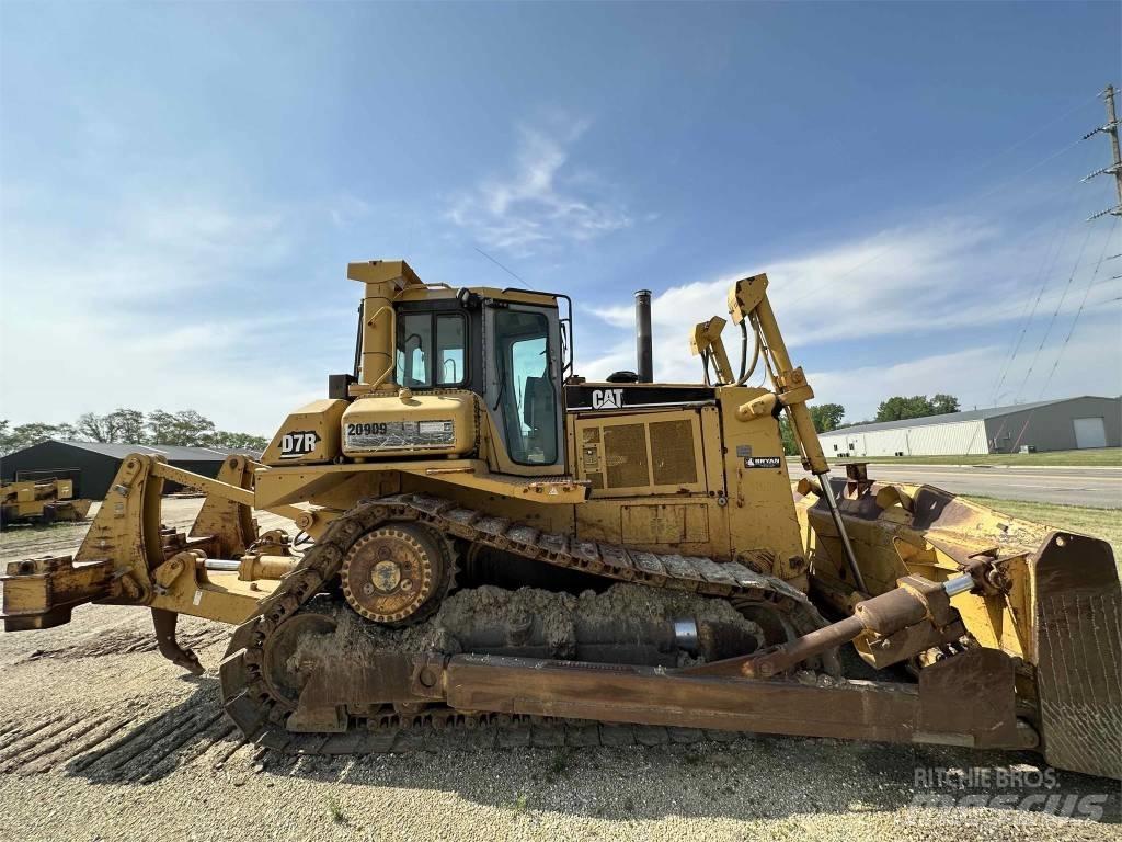 CAT D7R lánctalpas dózerek