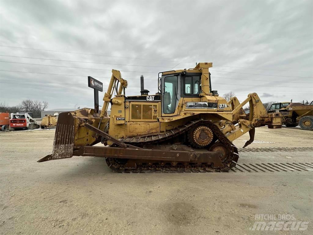 CAT D7R lánctalpas dózerek