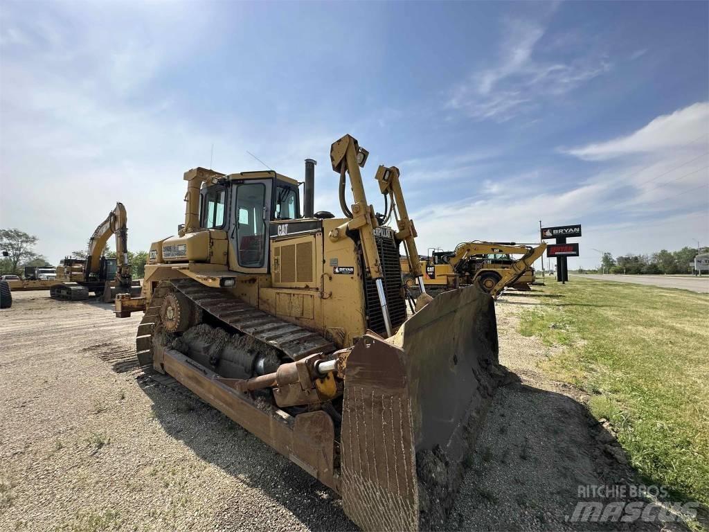 CAT D7R lánctalpas dózerek
