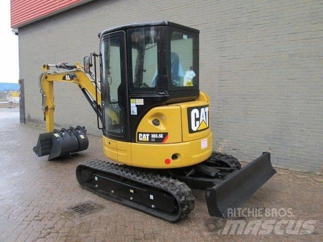CAT 303.5 Mini kotrók < 7t