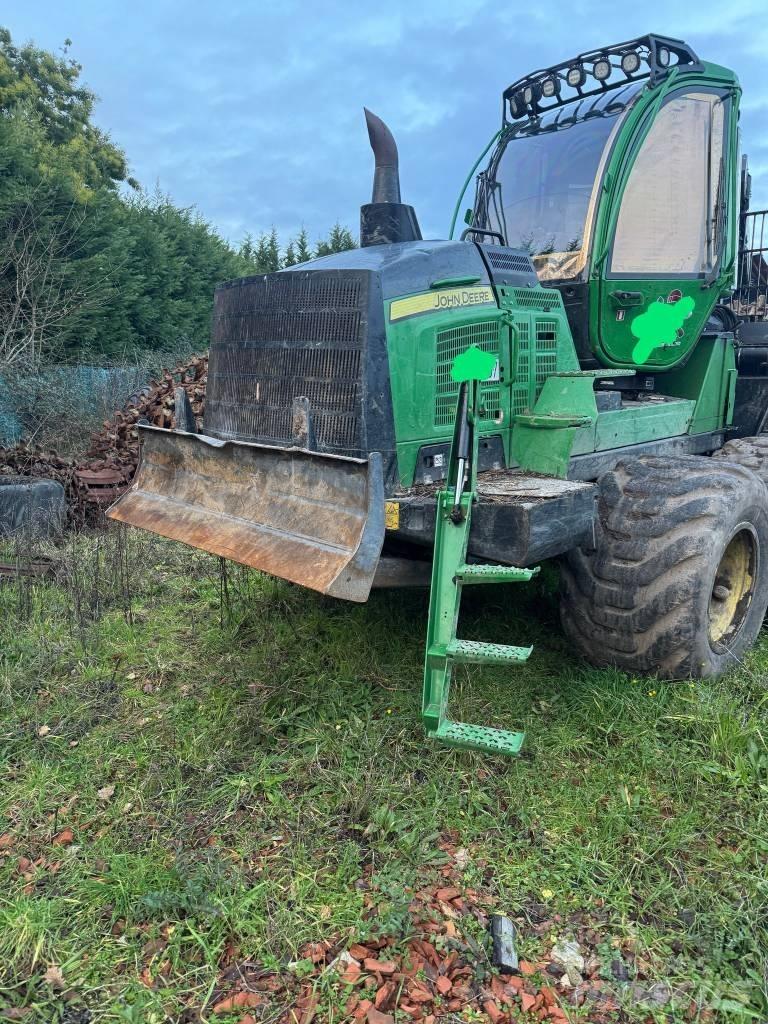 John Deere 1510G Kihordók