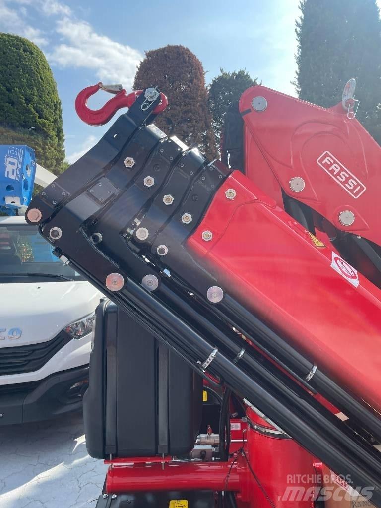 Fassi F195A.1.25 Rakodó daruk