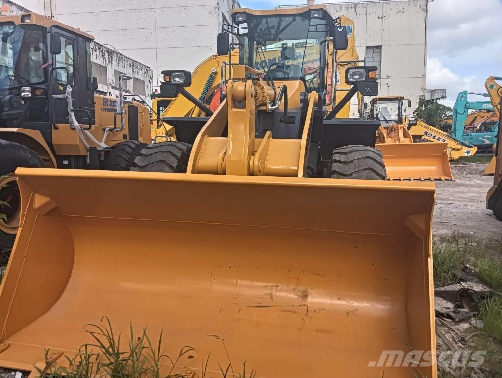 SDLG LG 956 L Gumikerekes homlokrakodók