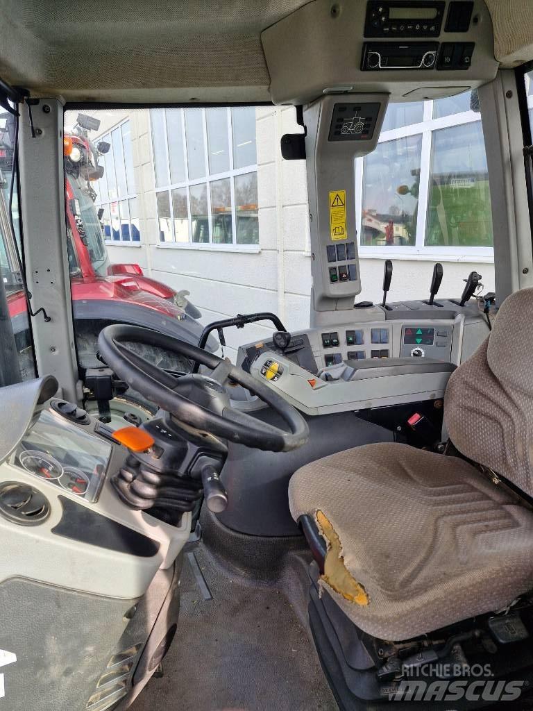 CLAAS Arion 640 Traktorok