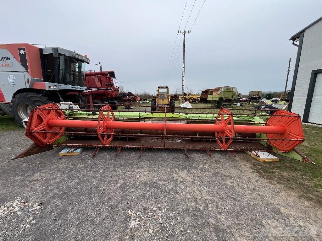 CLAAS C 600 Kombájn adapterek