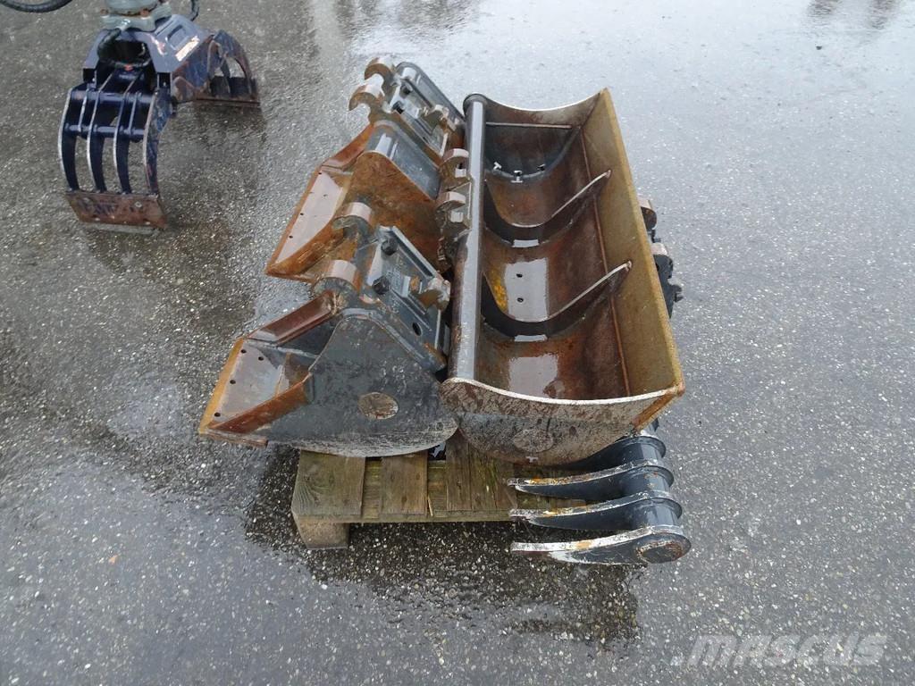 Bobcat E27Z Mini kotrók < 7t