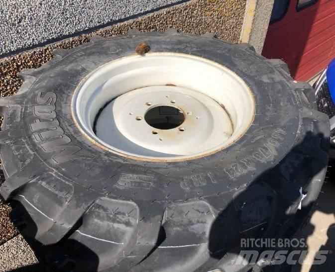 Mitas 460/70R24 Gumiabroncsok, kerekek és felnik