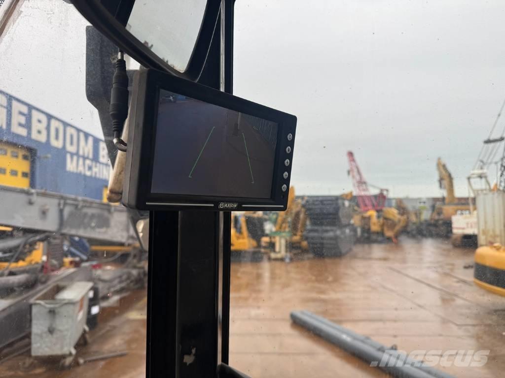 CAT 914 G Gumikerekes homlokrakodók