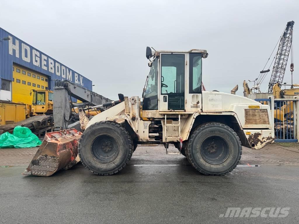 CAT 914 G Gumikerekes homlokrakodók