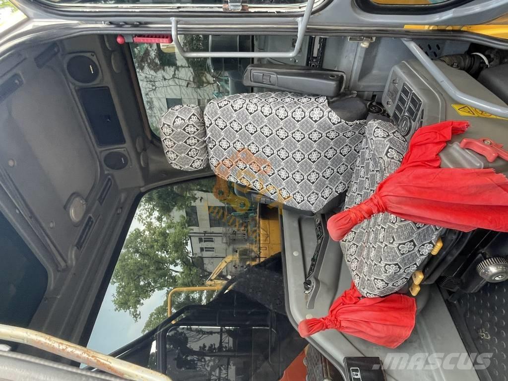 Volvo EC 200 D Lánctalpas kotrók