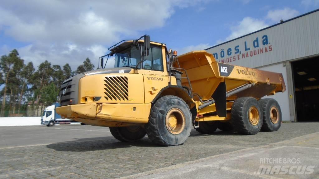 Volvo A 25 E Csuklósdömperek