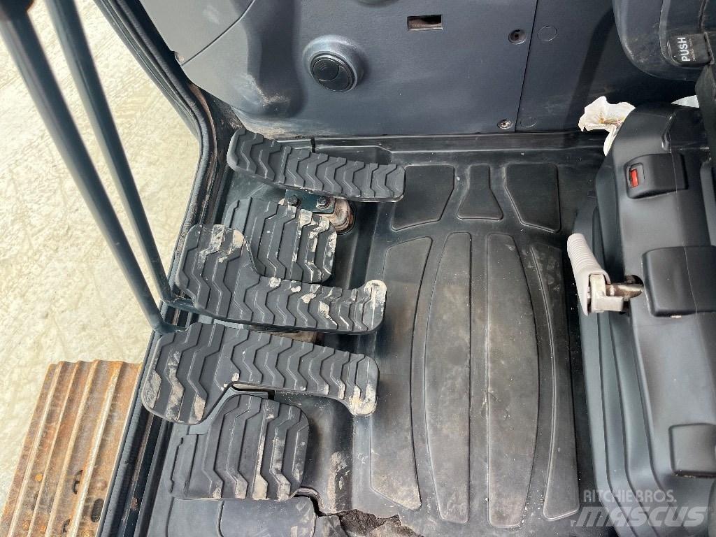 Hyundai 140LC-9A Lánctalpas kotrók