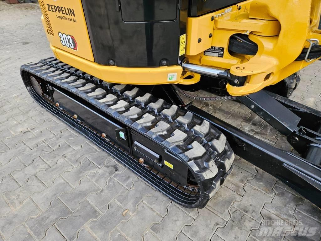 CAT 303 CR Mini kotrók < 7t