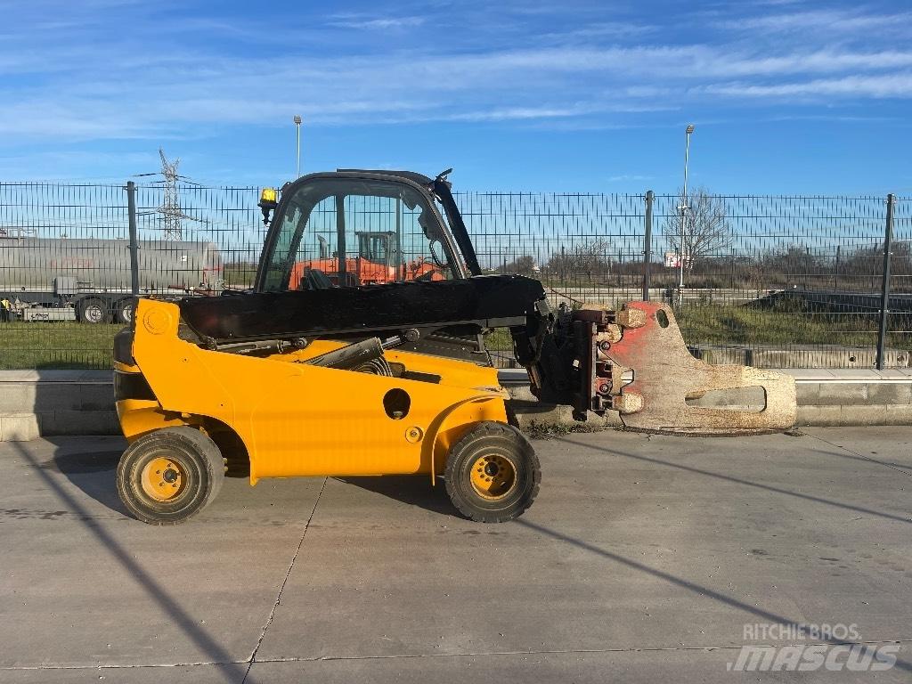 JCB TLT 35 D / 4x4 Teleszkópos rakodók