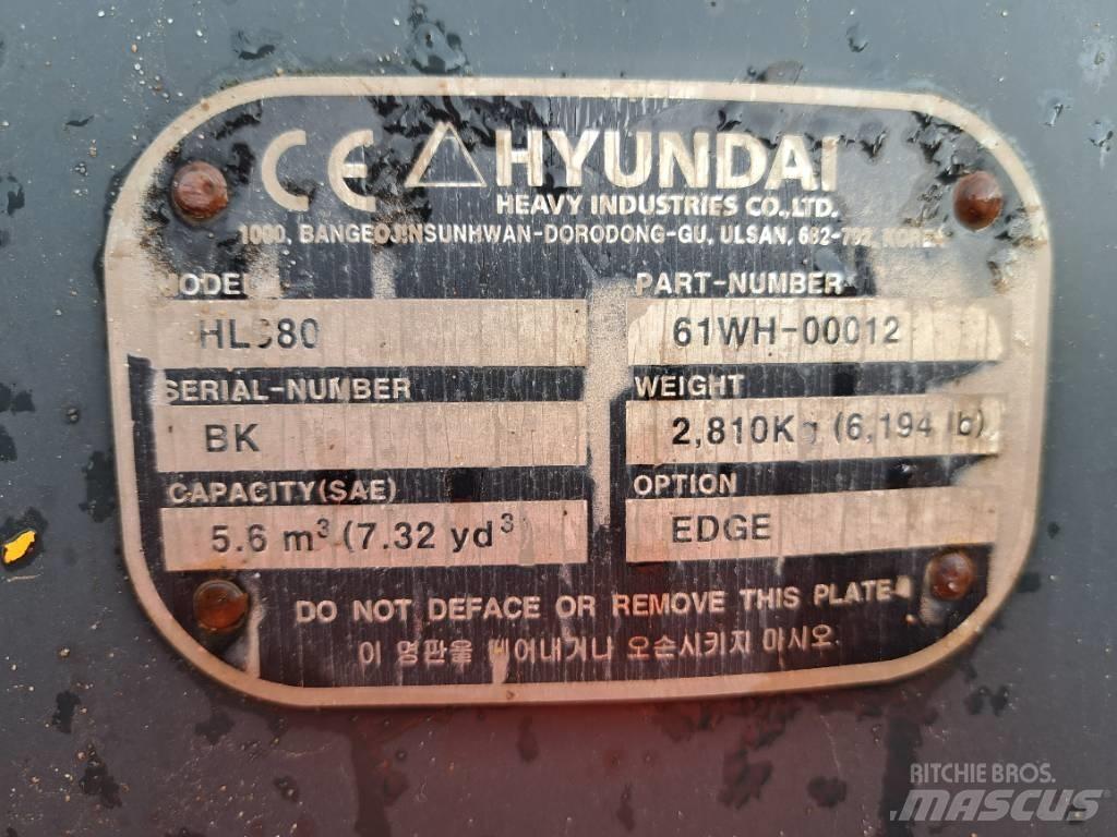 Hyundai HL980 Gumikerekes homlokrakodók