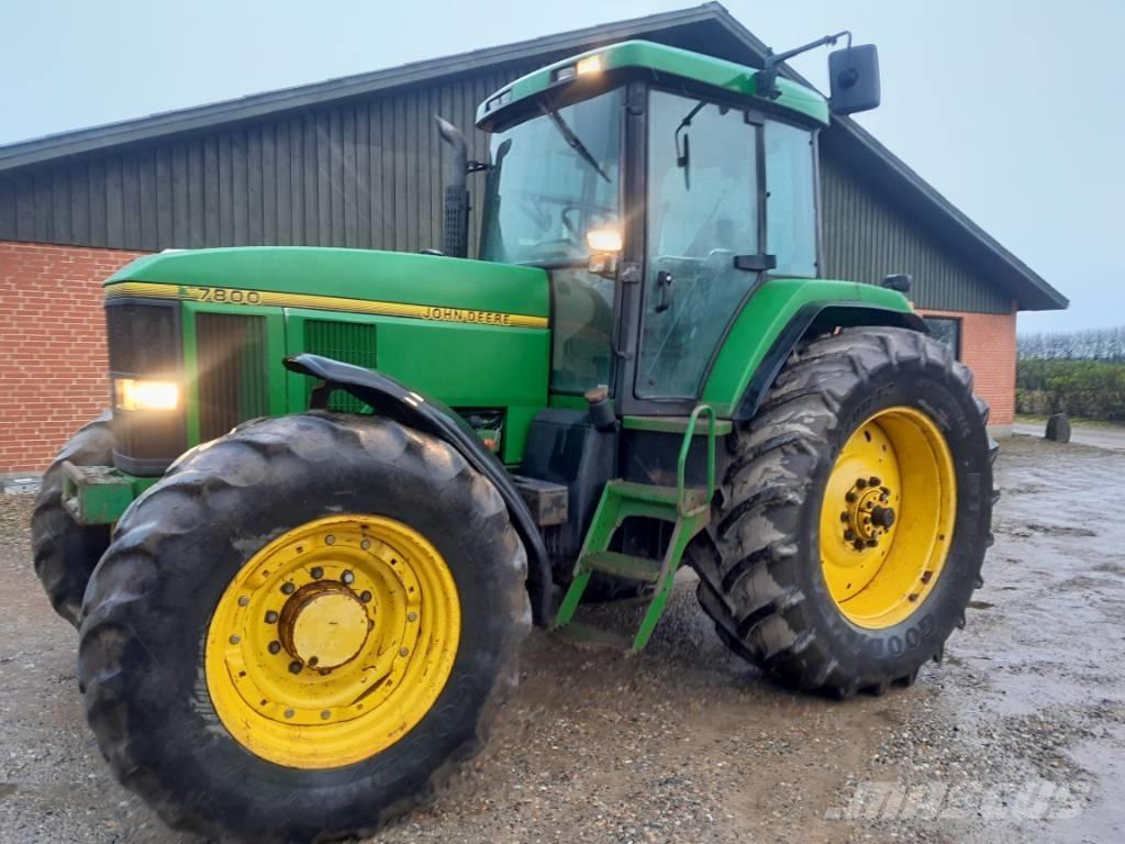 John Deere 7800 Traktorok