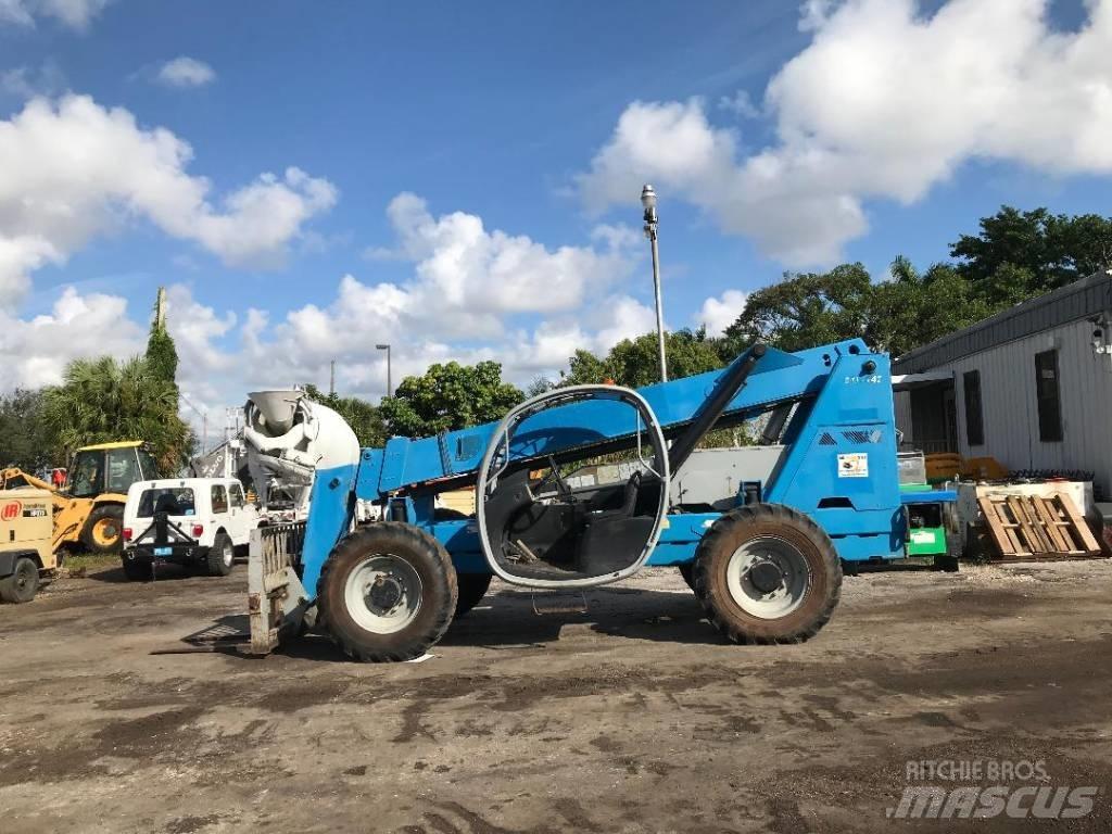 Genie GTH 842 Teleszkópos rakodók