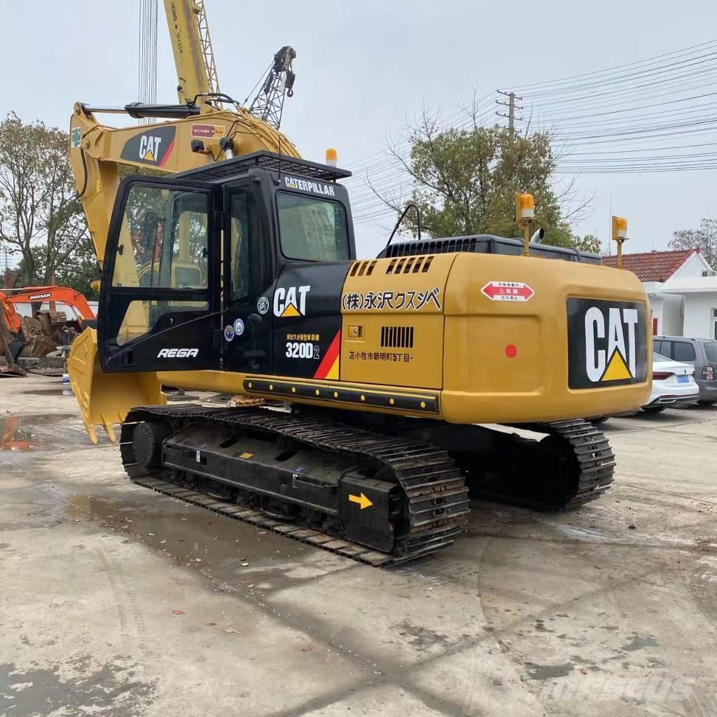 CAT 320 D Lánctalpas kotrók