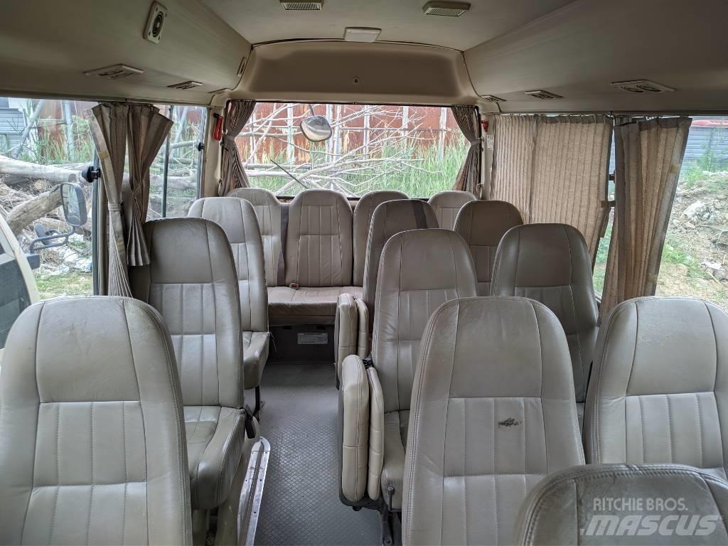 Toyota Coaster Bus Mini buszok