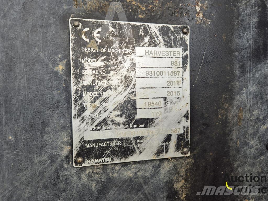 Komatsu 931.1 Betakarítók