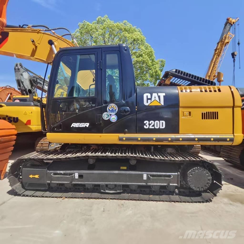 CAT 320 D Lánctalpas kotrók