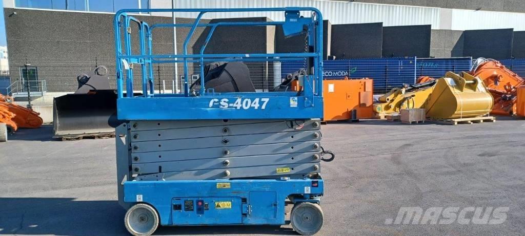 GENIE GS4047 Ollós emelők