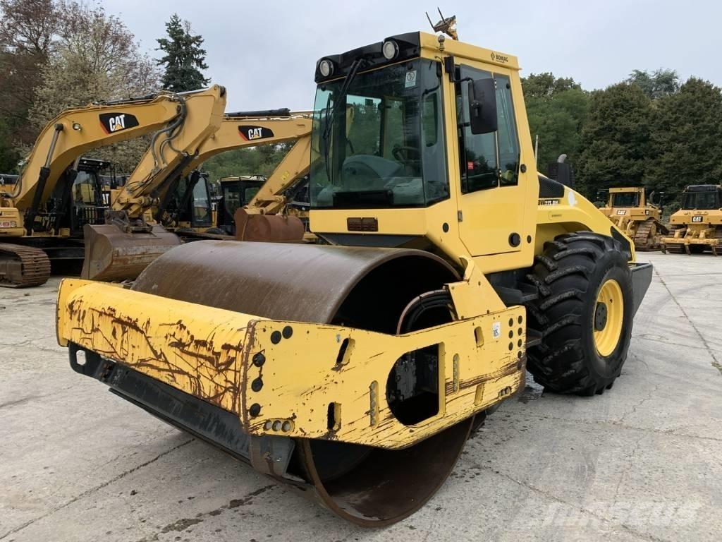 Bomag BW 213 D H-4 i Talajtömörítő gépek
