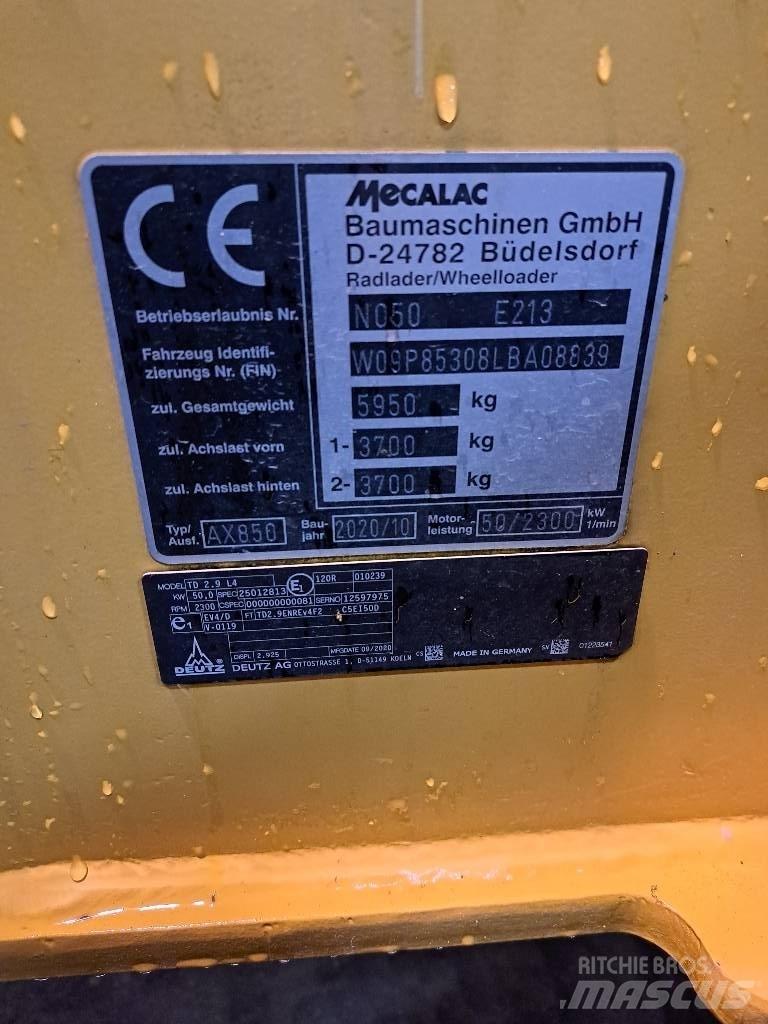 Mecalac AX 850 Gumikerekes homlokrakodók