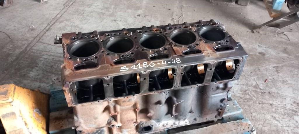 Scania P 360.  2251976 Motorok