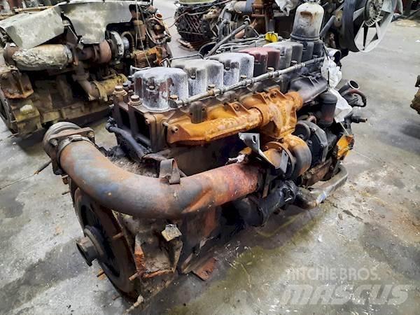 Renault 6 CILINDER Motorok