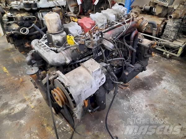 Renault 6 CILINDER Motorok