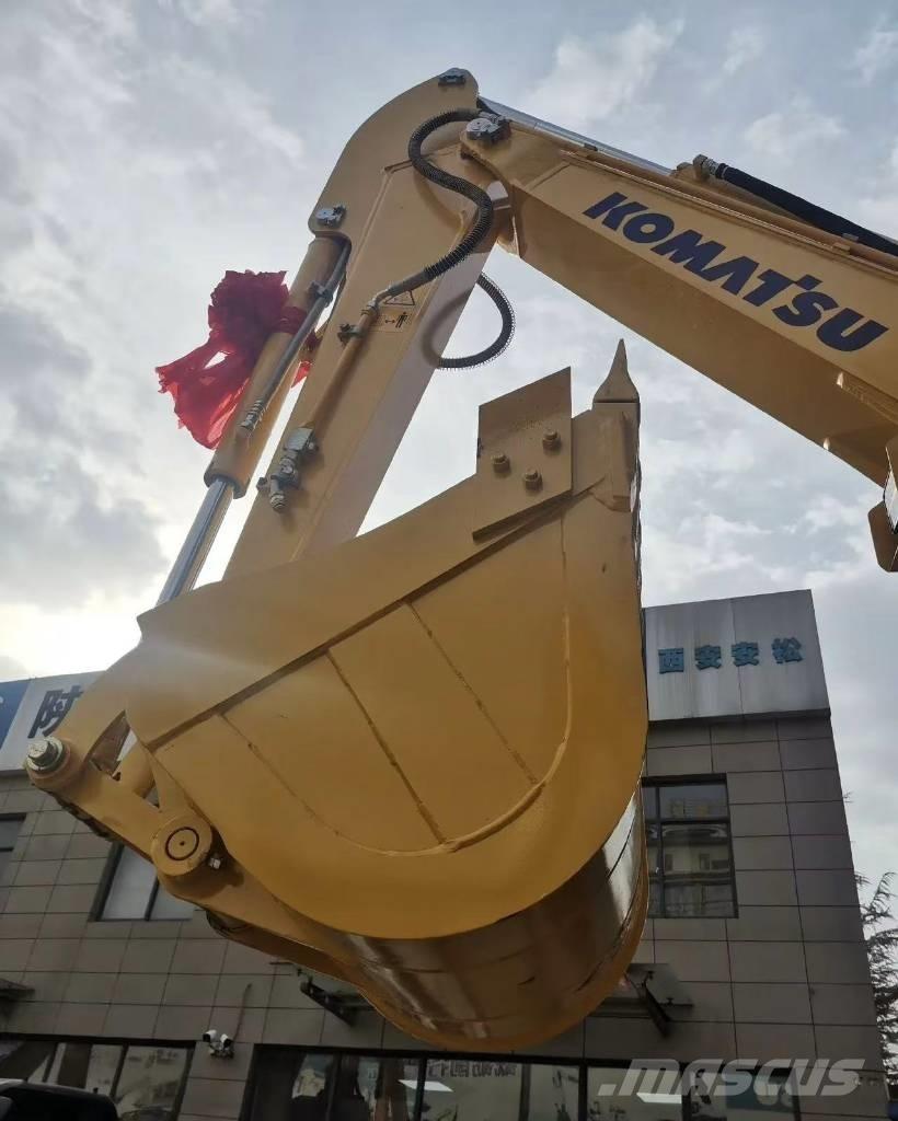 Komatsu PC 58 Mini kotrók < 7t