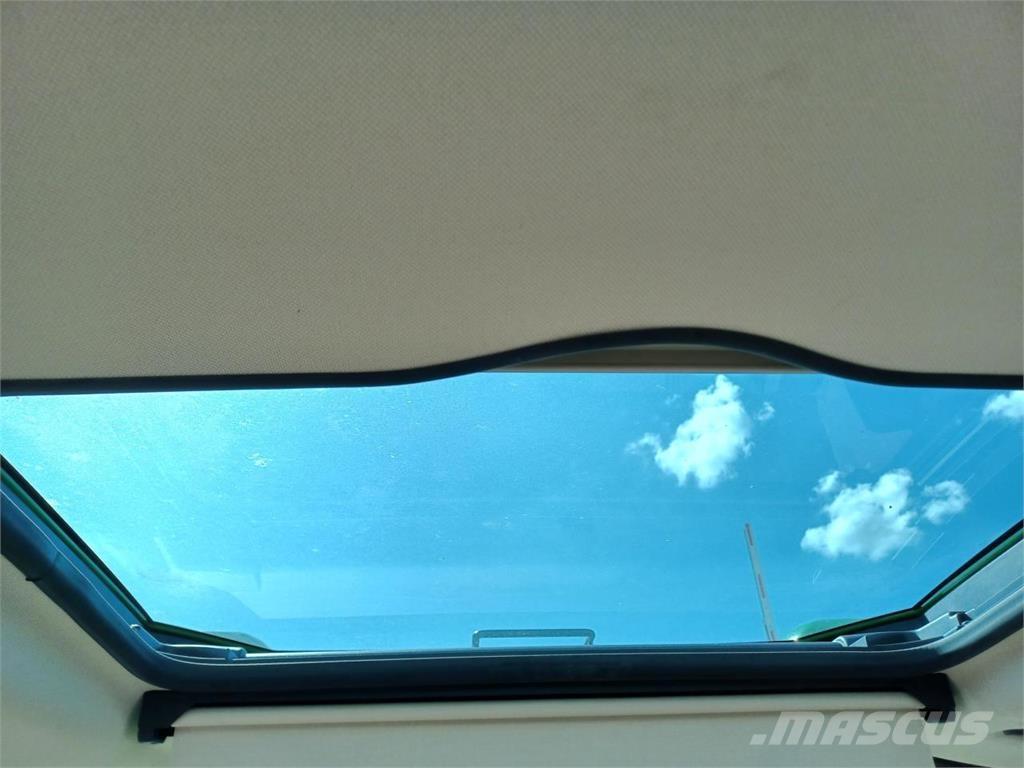 John Deere 6100M Traktorok