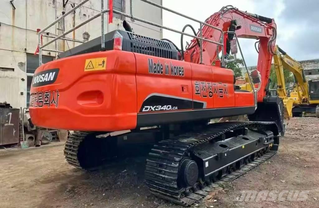 Doosan DX 340 Lánctalpas kotrók