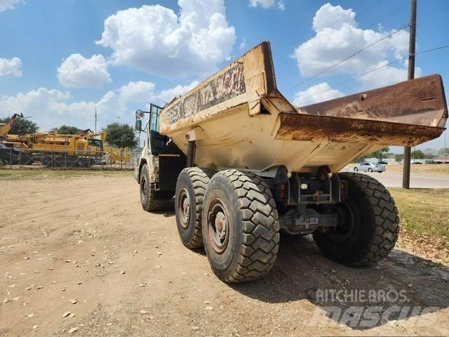 Terex TA 300 Csuklósdömperek