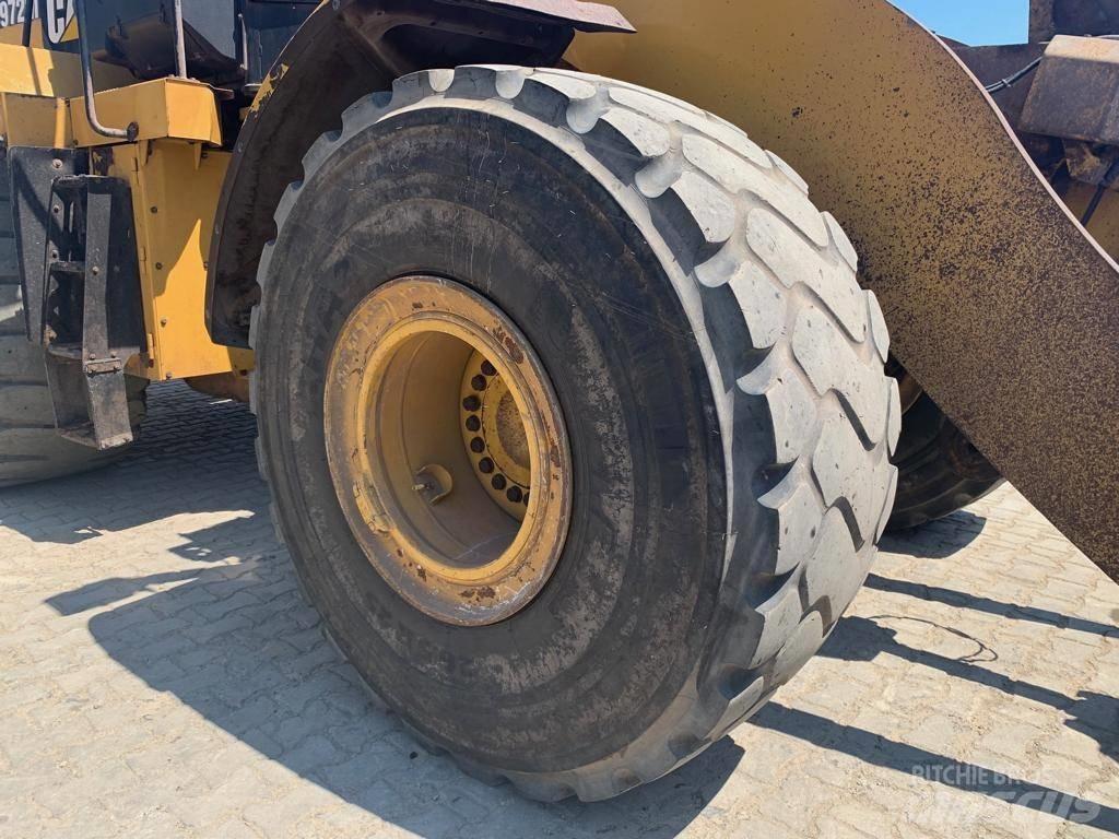 CAT 972 M Gumikerekes homlokrakodók