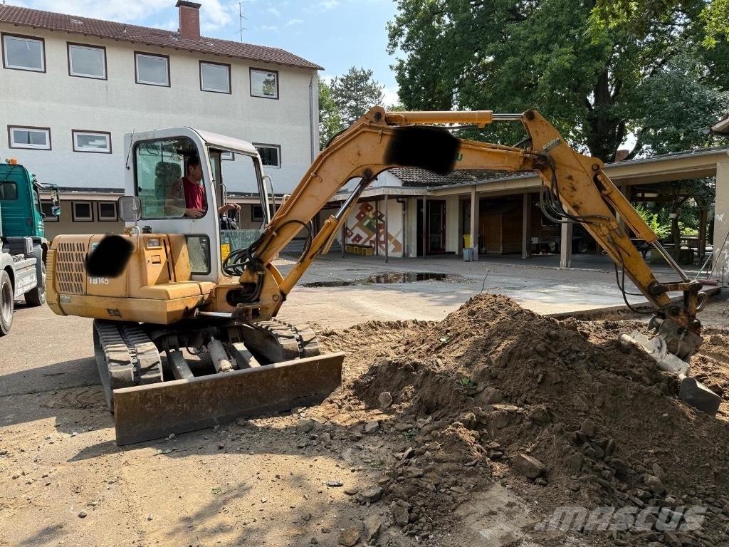 Takeuchi TB 145 Mini kotrók < 7t
