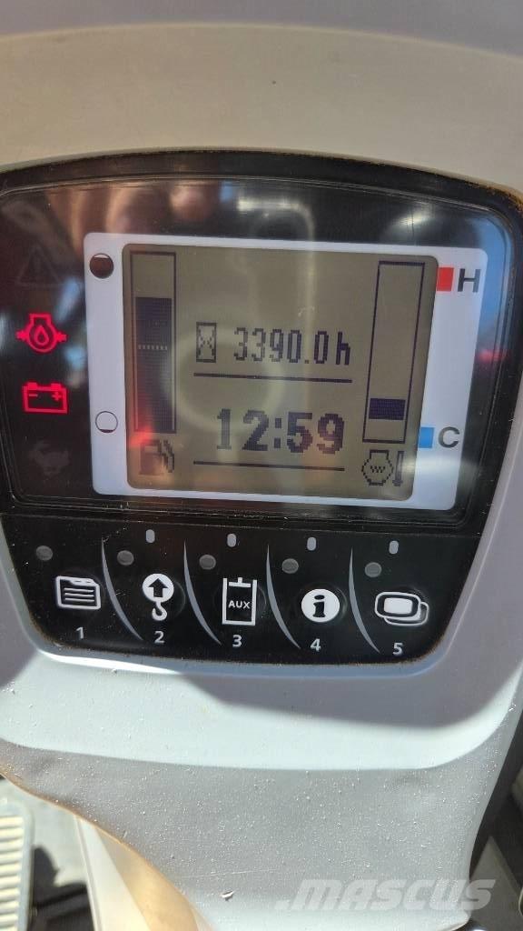 Kubota KX 080-4 Közepes (midi) kotrók 7 t - 12 t
