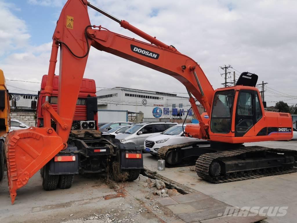 Doosan DH225 Lánctalpas kotrók