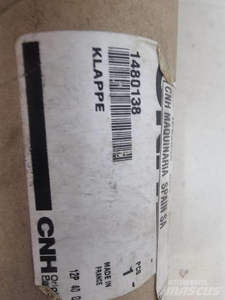 O&K RH/MH  1480138 Vezetőfülke és belső tartozékok