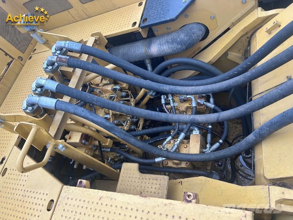 CAT 374 Lánctalpas kotrók