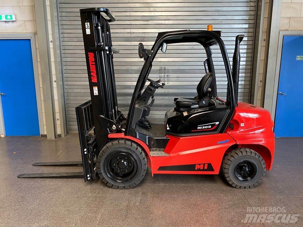 Manitou MI 30 D Dízel targoncák