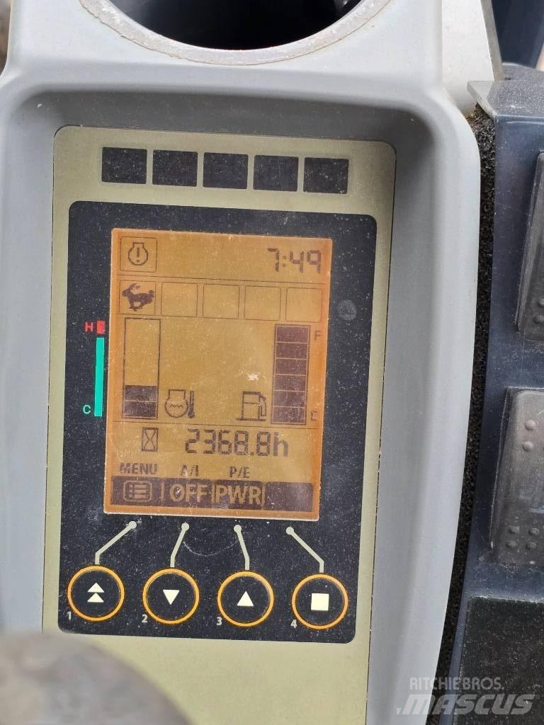 DEERE 50G Mini kotrók < 7t