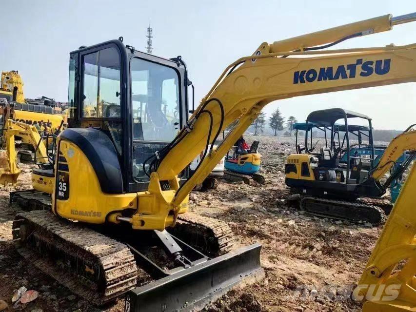 Komatsu PC 35 Mini kotrók < 7t