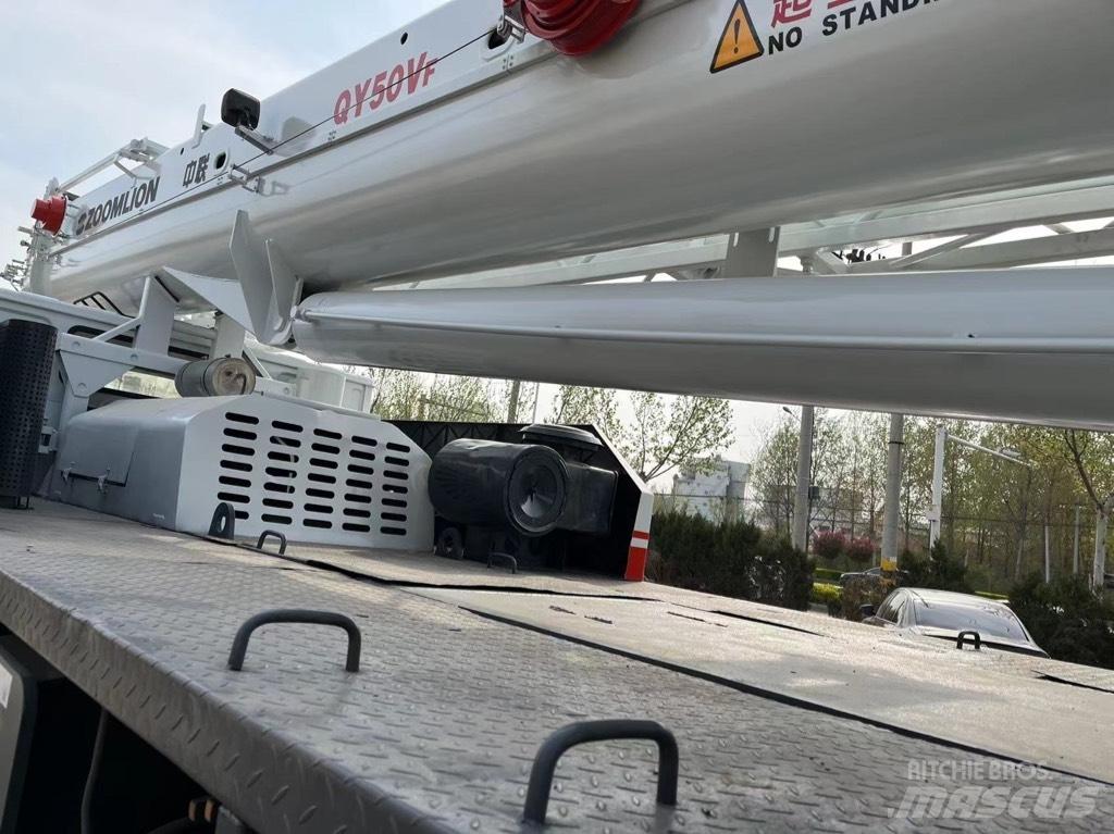 Zoomlion QY50V Terepdaruk