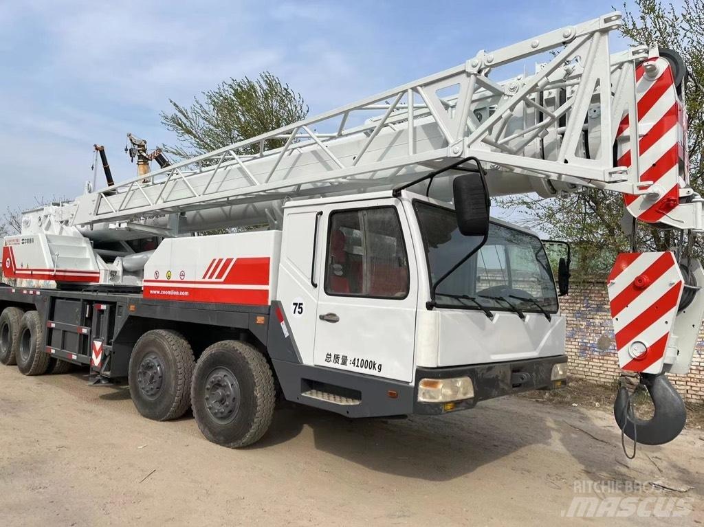 Zoomlion QY50V Terepdaruk