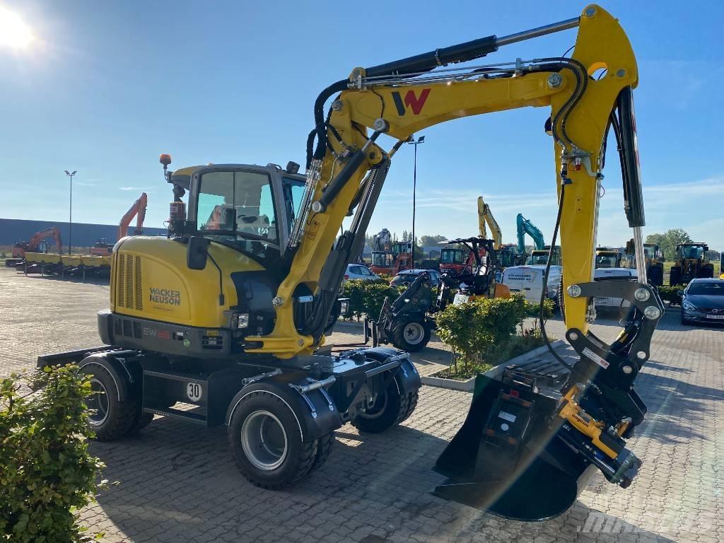 Wacker Neuson EW 65 Gumikerekes kotrók