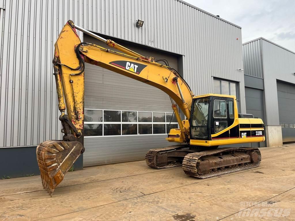 CAT 320B Speciális kotrók
