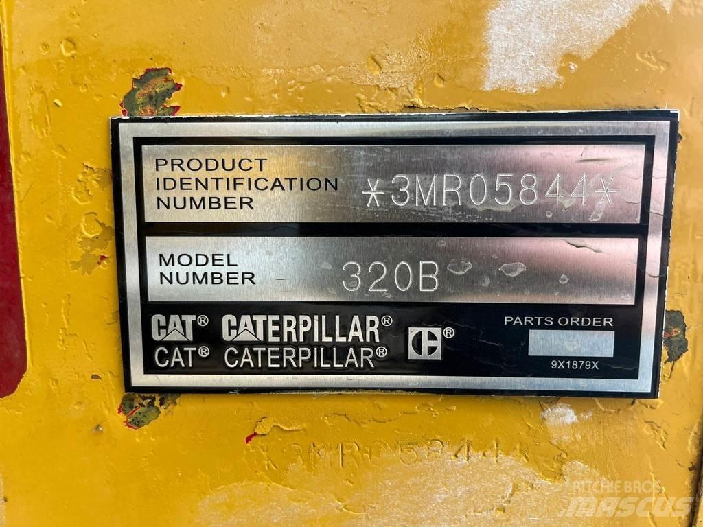 CAT 320B Speciális kotrók